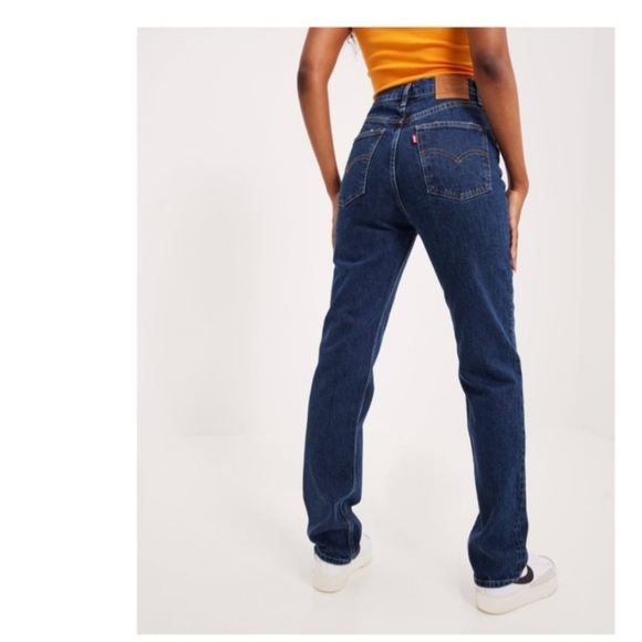 LEVI"S 70s SLIM STRAIGHT LEG JEANS SIZE 28 - Picture 4 of 11